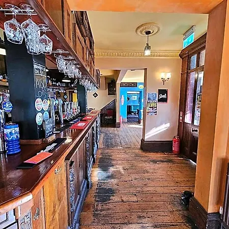 Valley Bar *